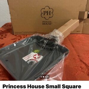 Princess House Black Square Pan